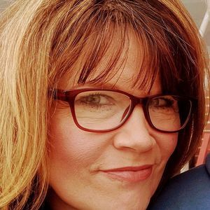 Meet your Posher, Staci